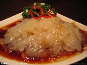 凉拌海蜇