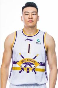 李根