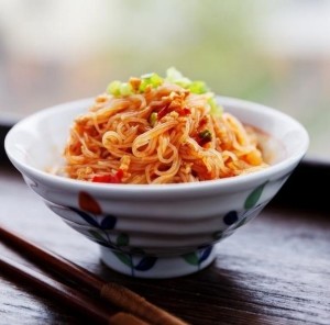 蚂蚁上树
