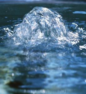 泉水