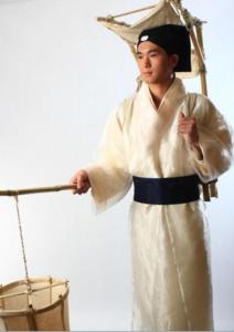 米白剧照
